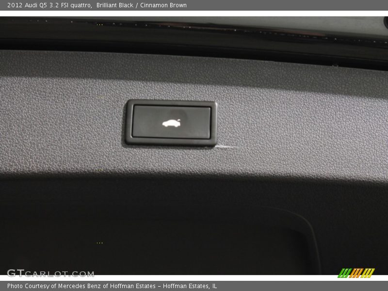 Brilliant Black / Cinnamon Brown 2012 Audi Q5 3.2 FSI quattro