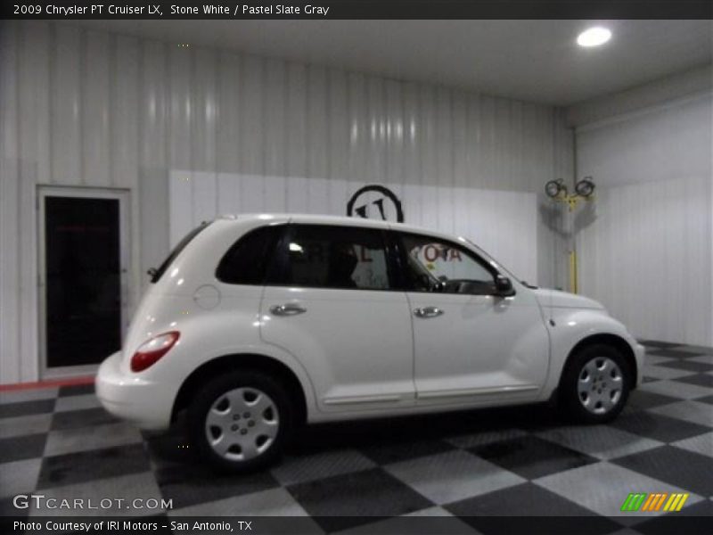 Stone White / Pastel Slate Gray 2009 Chrysler PT Cruiser LX
