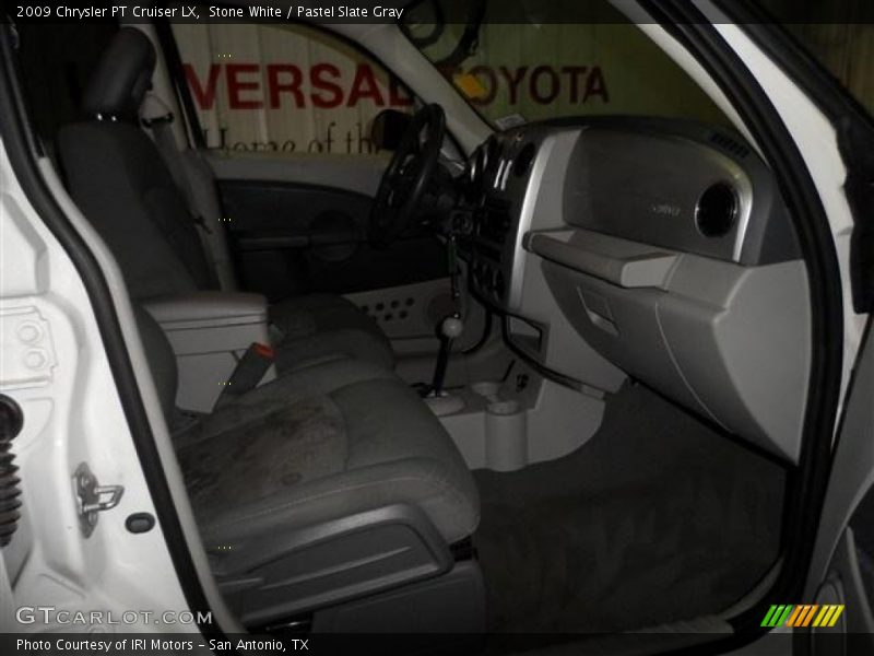 Stone White / Pastel Slate Gray 2009 Chrysler PT Cruiser LX