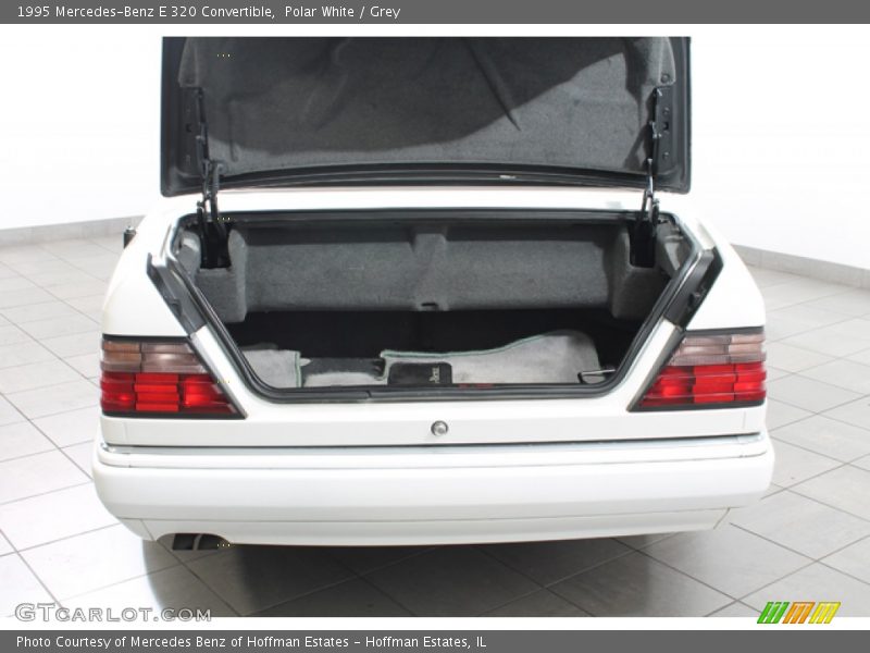  1995 E 320 Convertible Trunk