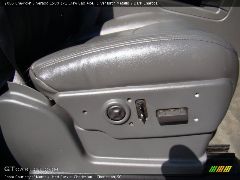 Silver Birch Metallic / Dark Charcoal 2005 Chevrolet Silverado 1500 Z71 Crew Cab 4x4