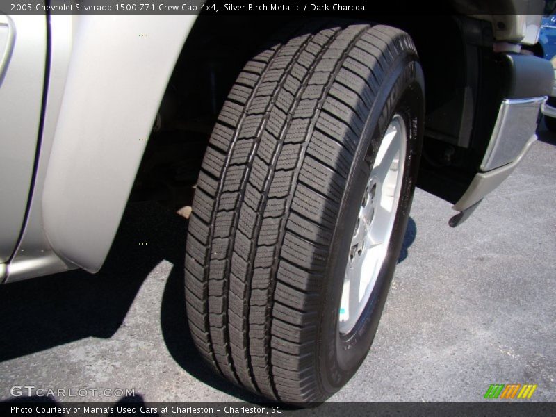 Silver Birch Metallic / Dark Charcoal 2005 Chevrolet Silverado 1500 Z71 Crew Cab 4x4
