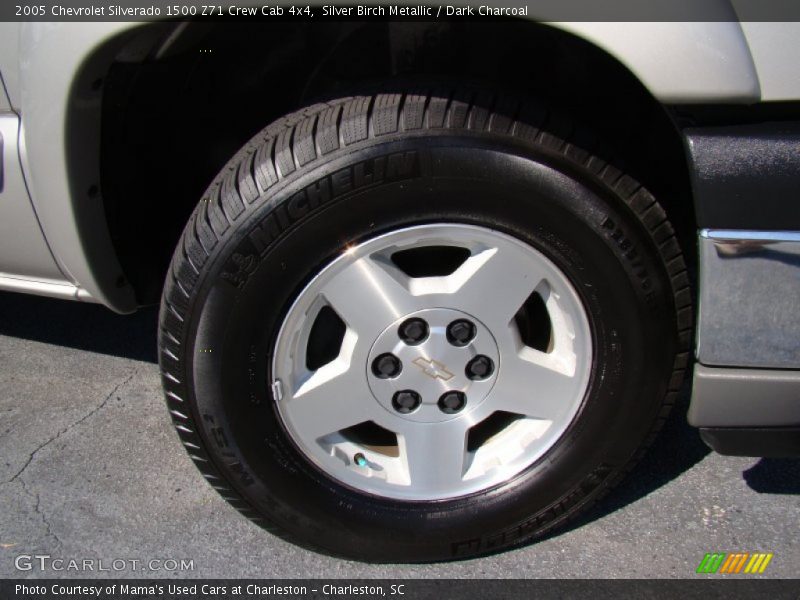 Silver Birch Metallic / Dark Charcoal 2005 Chevrolet Silverado 1500 Z71 Crew Cab 4x4