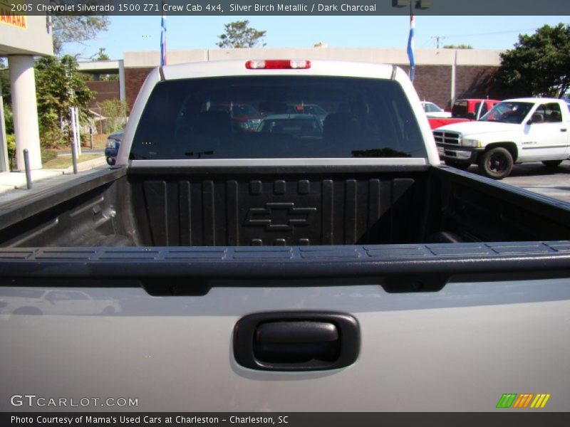 Silver Birch Metallic / Dark Charcoal 2005 Chevrolet Silverado 1500 Z71 Crew Cab 4x4