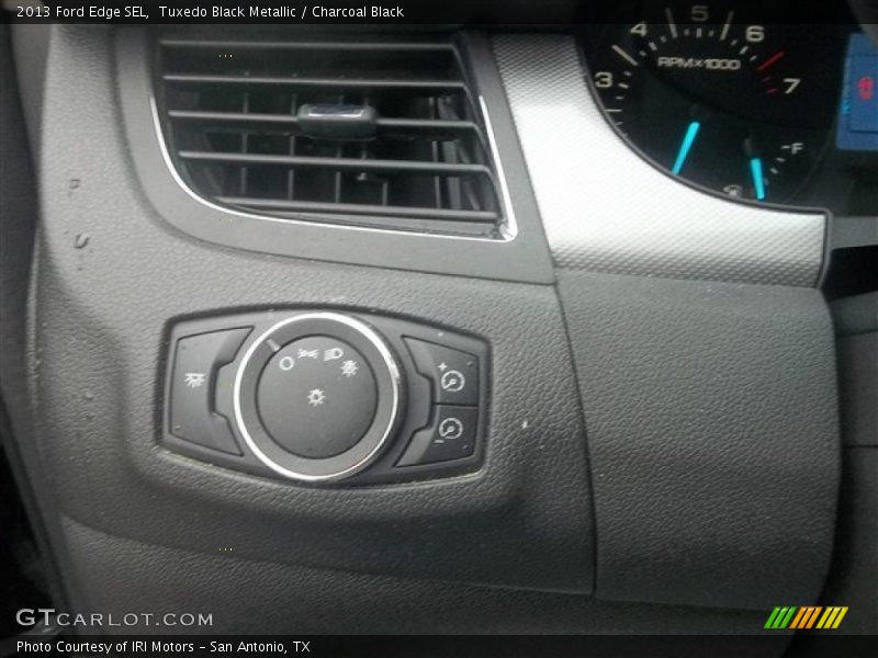 Tuxedo Black Metallic / Charcoal Black 2013 Ford Edge SEL