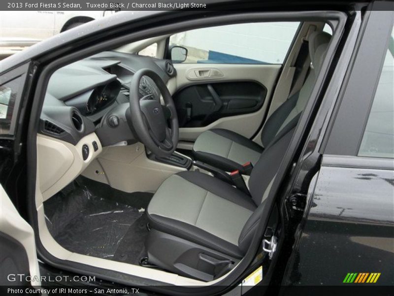 Tuxedo Black / Charcoal Black/Light Stone 2013 Ford Fiesta S Sedan