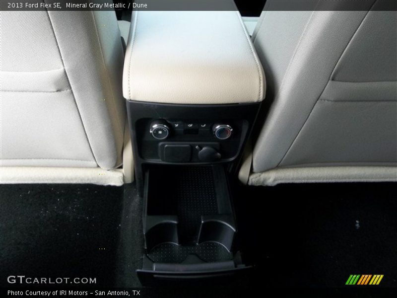 Mineral Gray Metallic / Dune 2013 Ford Flex SE
