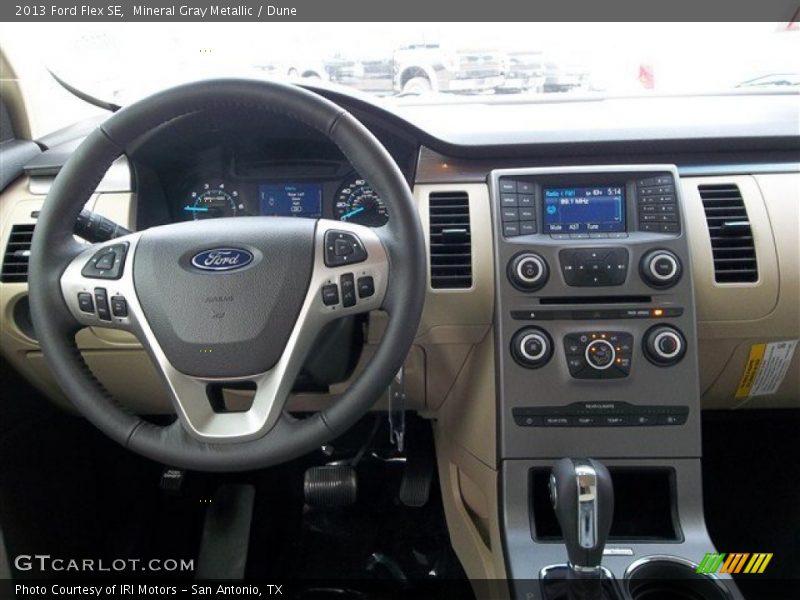 Dashboard of 2013 Flex SE