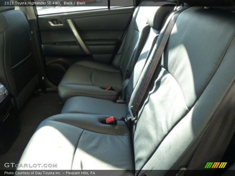 Black / Black 2013 Toyota Highlander SE 4WD