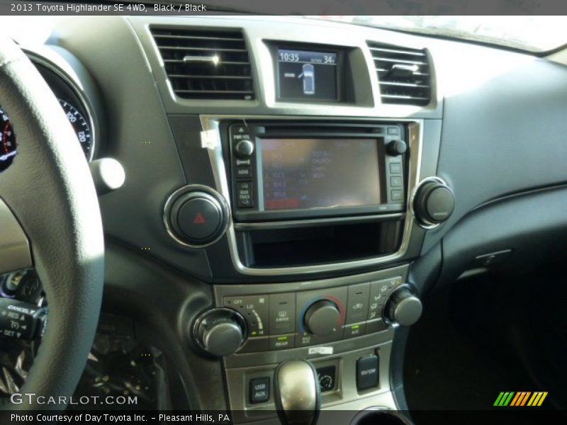 Black / Black 2013 Toyota Highlander SE 4WD