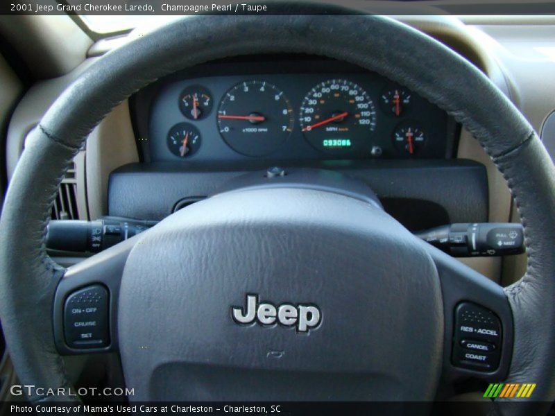 Champagne Pearl / Taupe 2001 Jeep Grand Cherokee Laredo