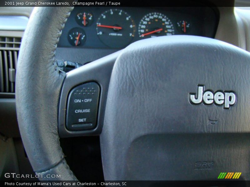 Champagne Pearl / Taupe 2001 Jeep Grand Cherokee Laredo