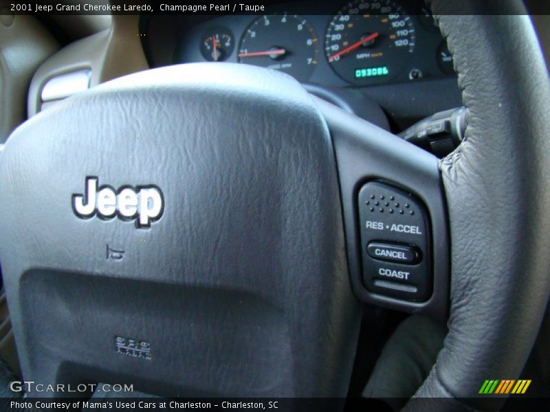 Champagne Pearl / Taupe 2001 Jeep Grand Cherokee Laredo