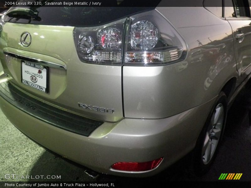 Savannah Beige Metallic / Ivory 2004 Lexus RX 330