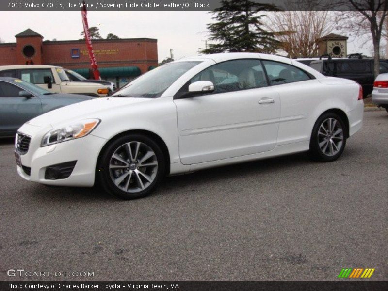 Ice White / Soverign Hide Calcite Leather/Off Black 2011 Volvo C70 T5
