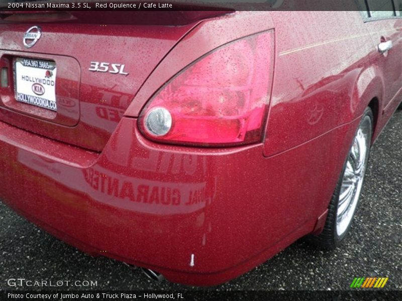 Red Opulence / Cafe Latte 2004 Nissan Maxima 3.5 SL