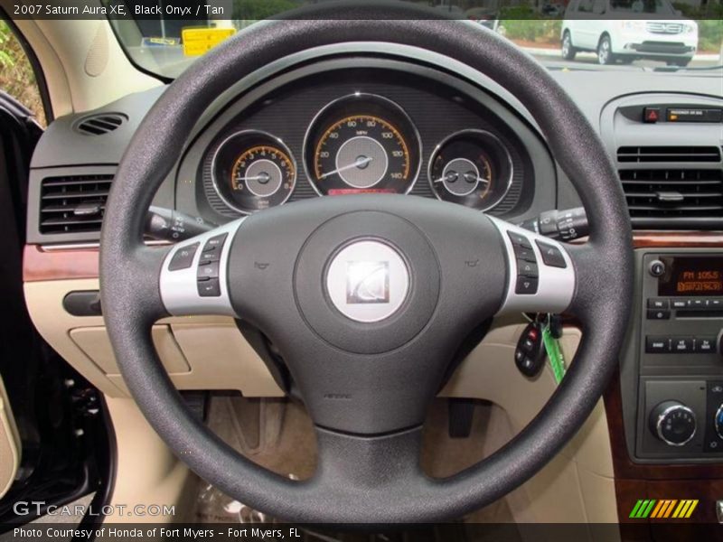 Black Onyx / Tan 2007 Saturn Aura XE