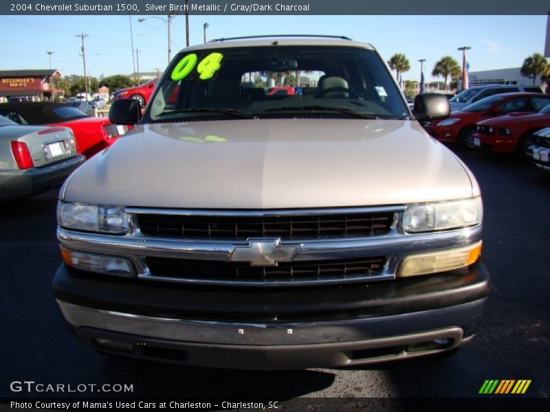 Silver Birch Metallic / Gray/Dark Charcoal 2004 Chevrolet Suburban 1500