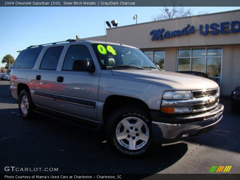 Silver Birch Metallic / Gray/Dark Charcoal 2004 Chevrolet Suburban 1500