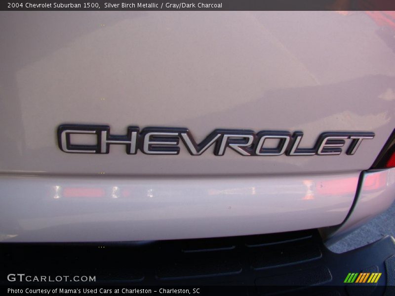Silver Birch Metallic / Gray/Dark Charcoal 2004 Chevrolet Suburban 1500