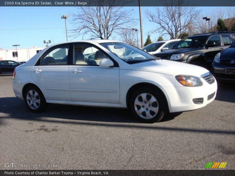 Clear White / Beige 2009 Kia Spectra EX Sedan