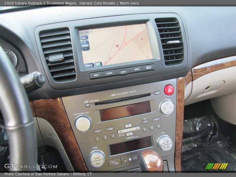 Harvest Gold Metallic / Warm Ivory 2009 Subaru Outback 2.5i Limited Wagon
