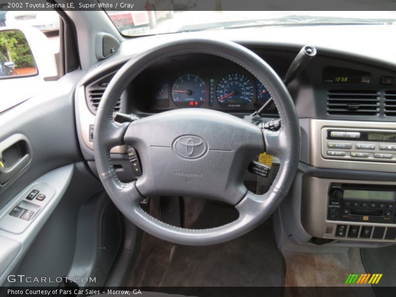 Super White / Gray 2002 Toyota Sienna LE
