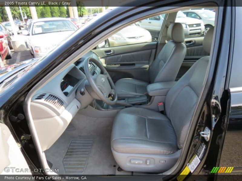 Black / Gray 2005 Toyota Camry LE