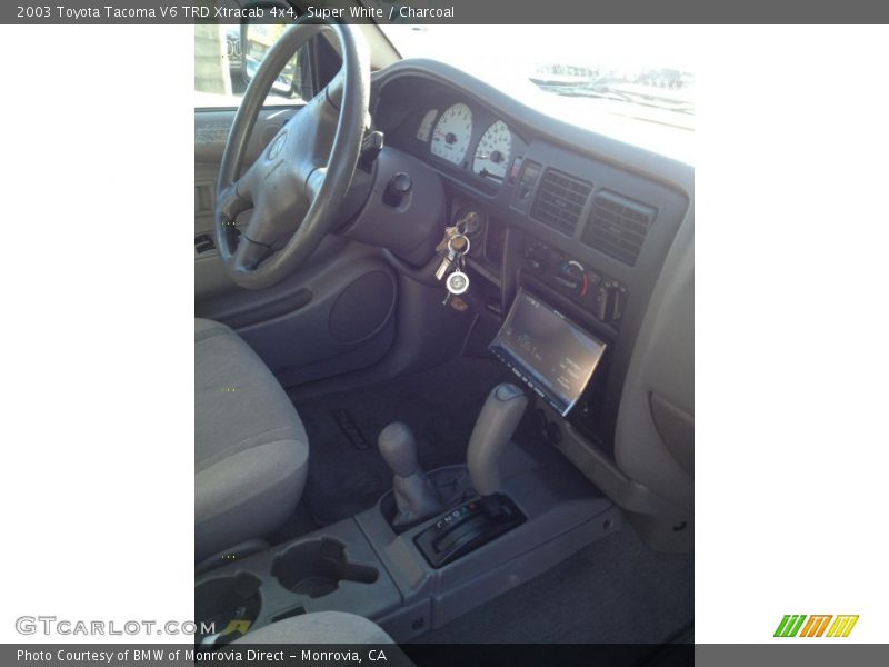 Super White / Charcoal 2003 Toyota Tacoma V6 TRD Xtracab 4x4