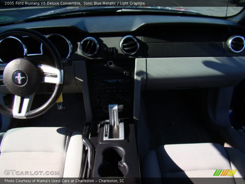 Sonic Blue Metallic / Light Graphite 2005 Ford Mustang V6 Deluxe Convertible