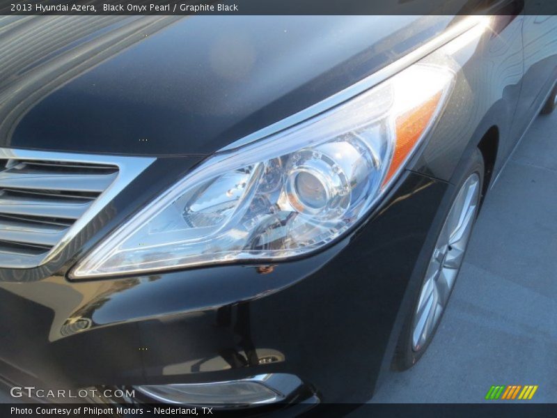 Black Onyx Pearl / Graphite Black 2013 Hyundai Azera