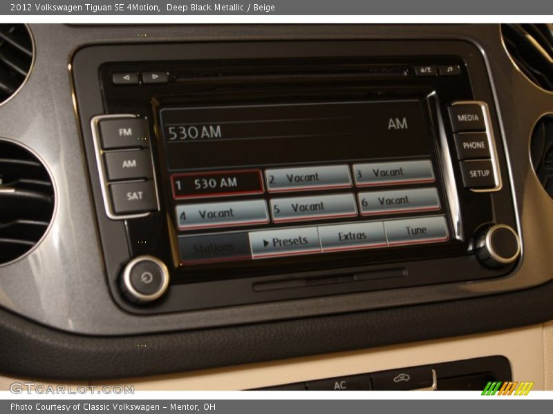 Deep Black Metallic / Beige 2012 Volkswagen Tiguan SE 4Motion