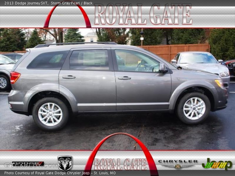 Storm Gray Pearl / Black 2013 Dodge Journey SXT