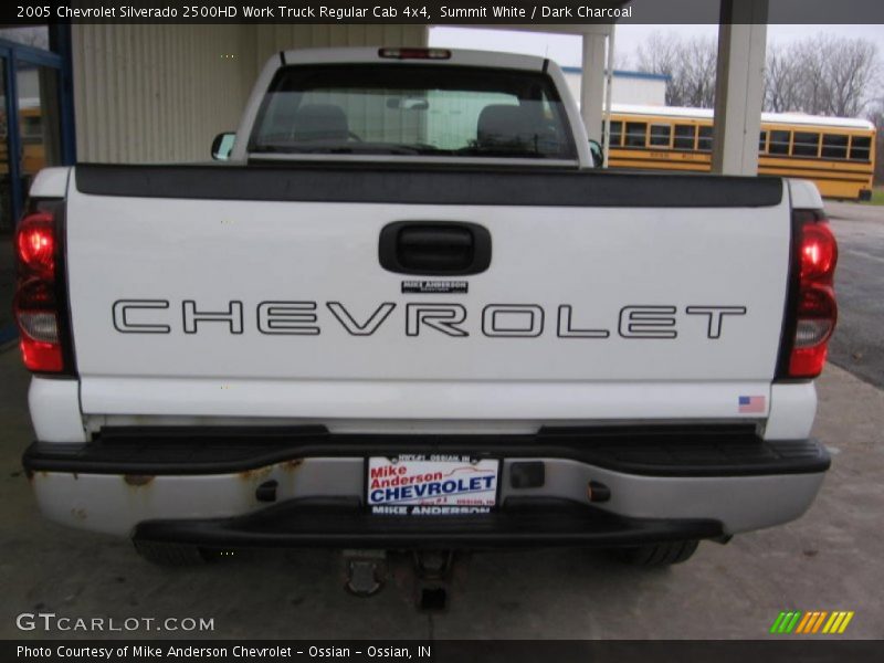 Summit White / Dark Charcoal 2005 Chevrolet Silverado 2500HD Work Truck Regular Cab 4x4