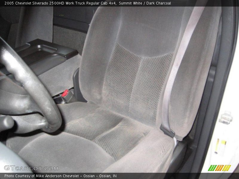 Summit White / Dark Charcoal 2005 Chevrolet Silverado 2500HD Work Truck Regular Cab 4x4