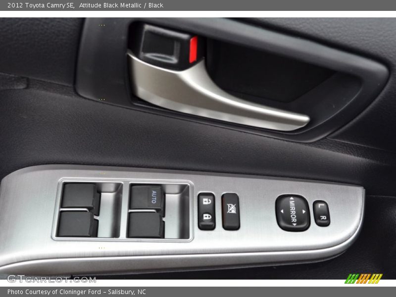 Attitude Black Metallic / Black 2012 Toyota Camry SE