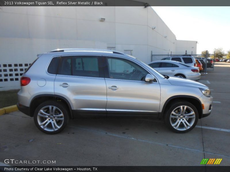 Reflex Silver Metallic / Black 2013 Volkswagen Tiguan SEL