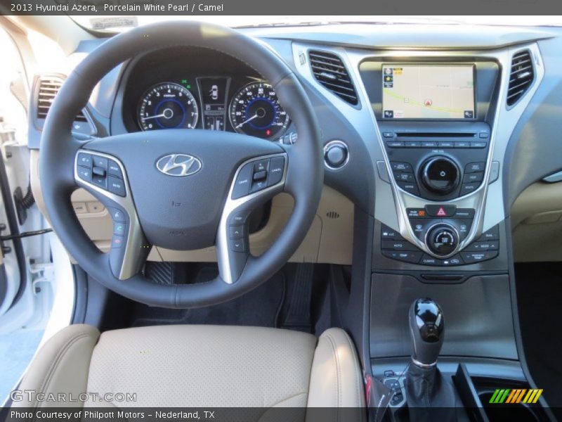 Dashboard of 2013 Azera 