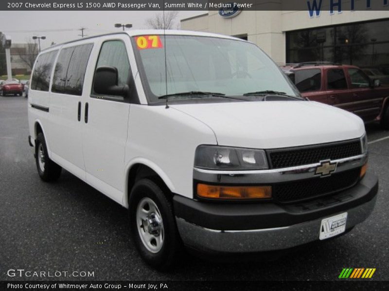 Summit White / Medium Pewter 2007 Chevrolet Express LS 1500 AWD Passenger Van