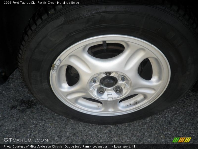  1996 Taurus GL Wheel