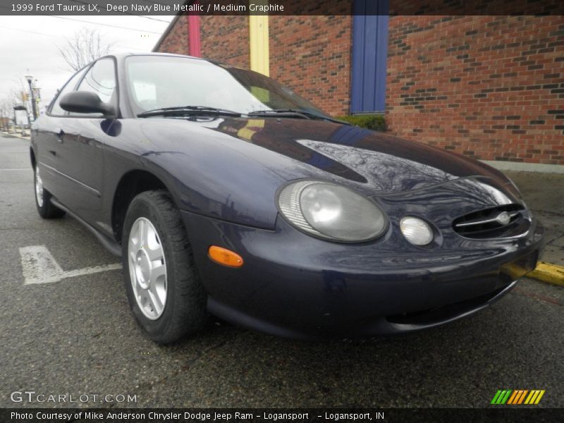 Front 3/4 View of 1999 Taurus LX