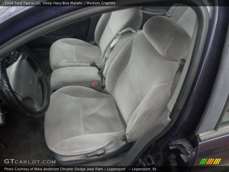 Front Seat of 1999 Taurus LX