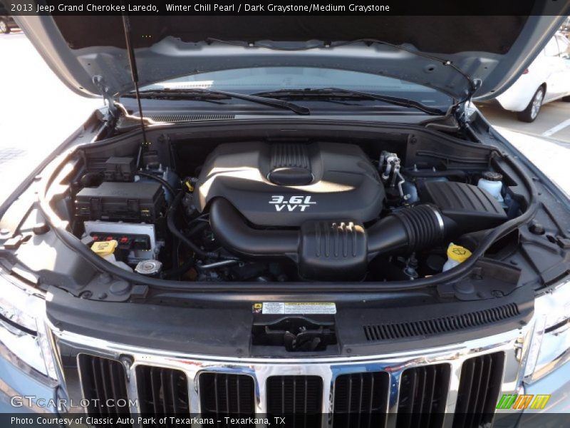 Winter Chill Pearl / Dark Graystone/Medium Graystone 2013 Jeep Grand Cherokee Laredo