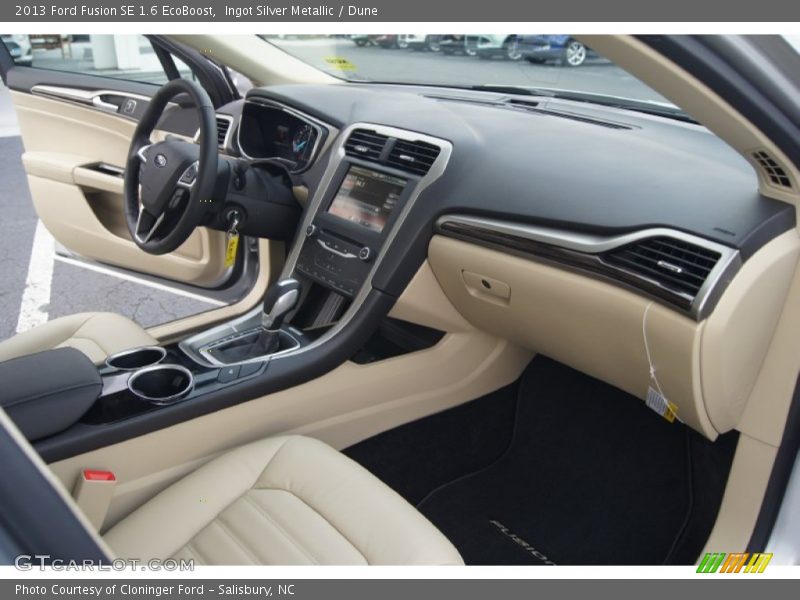 Dashboard of 2013 Fusion SE 1.6 EcoBoost