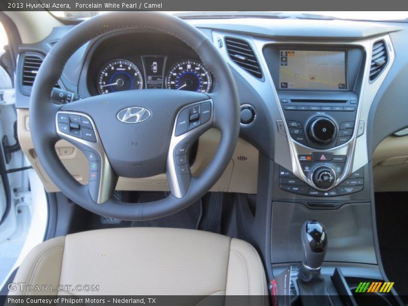 Dashboard of 2013 Azera 