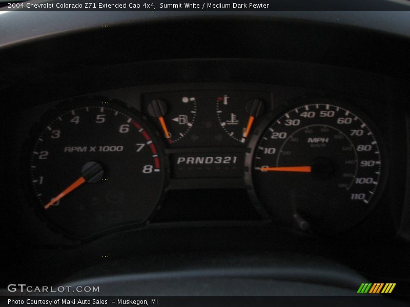 Summit White / Medium Dark Pewter 2004 Chevrolet Colorado Z71 Extended Cab 4x4