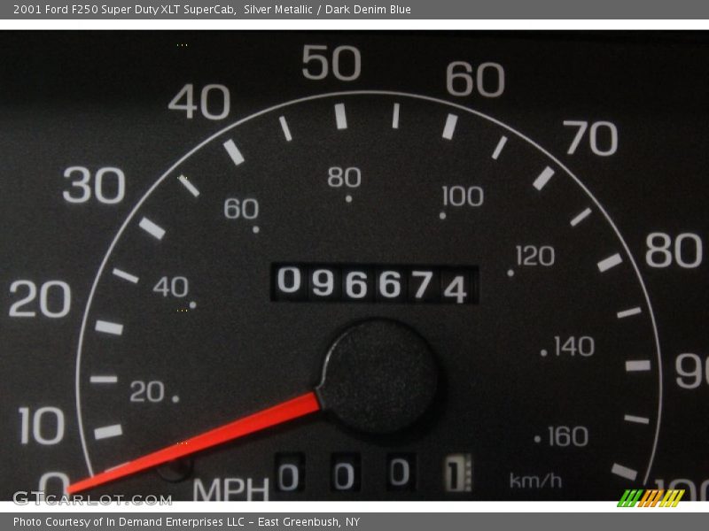 Silver Metallic / Dark Denim Blue 2001 Ford F250 Super Duty XLT SuperCab