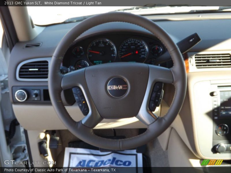 White Diamond Tricoat / Light Tan 2013 GMC Yukon SLT