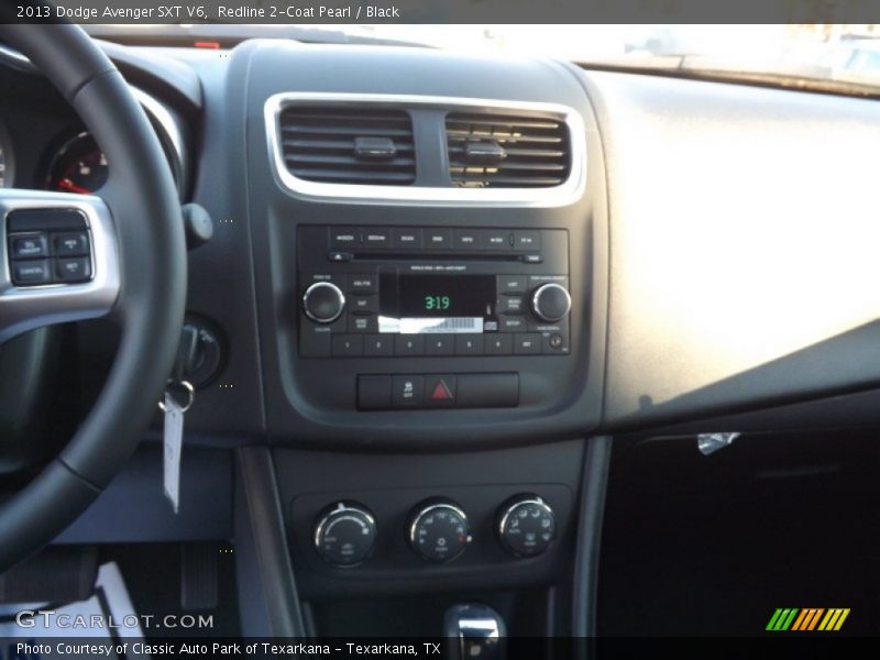 Redline 2-Coat Pearl / Black 2013 Dodge Avenger SXT V6