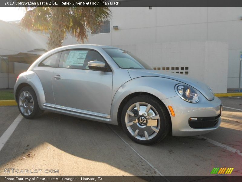 Reflex Silver Metallic / Titan Black 2013 Volkswagen Beetle 2.5L